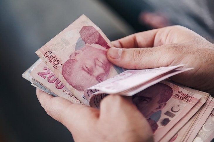 TBMM'den Emeklilere Seyyanen Zam Senaryosu: En Düşük Maaş 30 Bini Aşacak