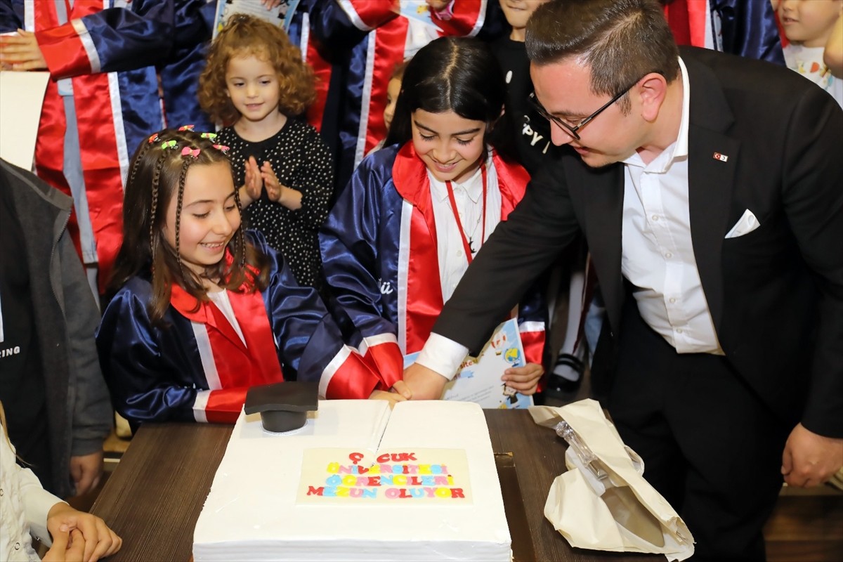 Tokat Gaziosmanpaşa Üniversitesince (TOGÜ) gerçekleştirilen "Çocuk Üniversitesi" programı...