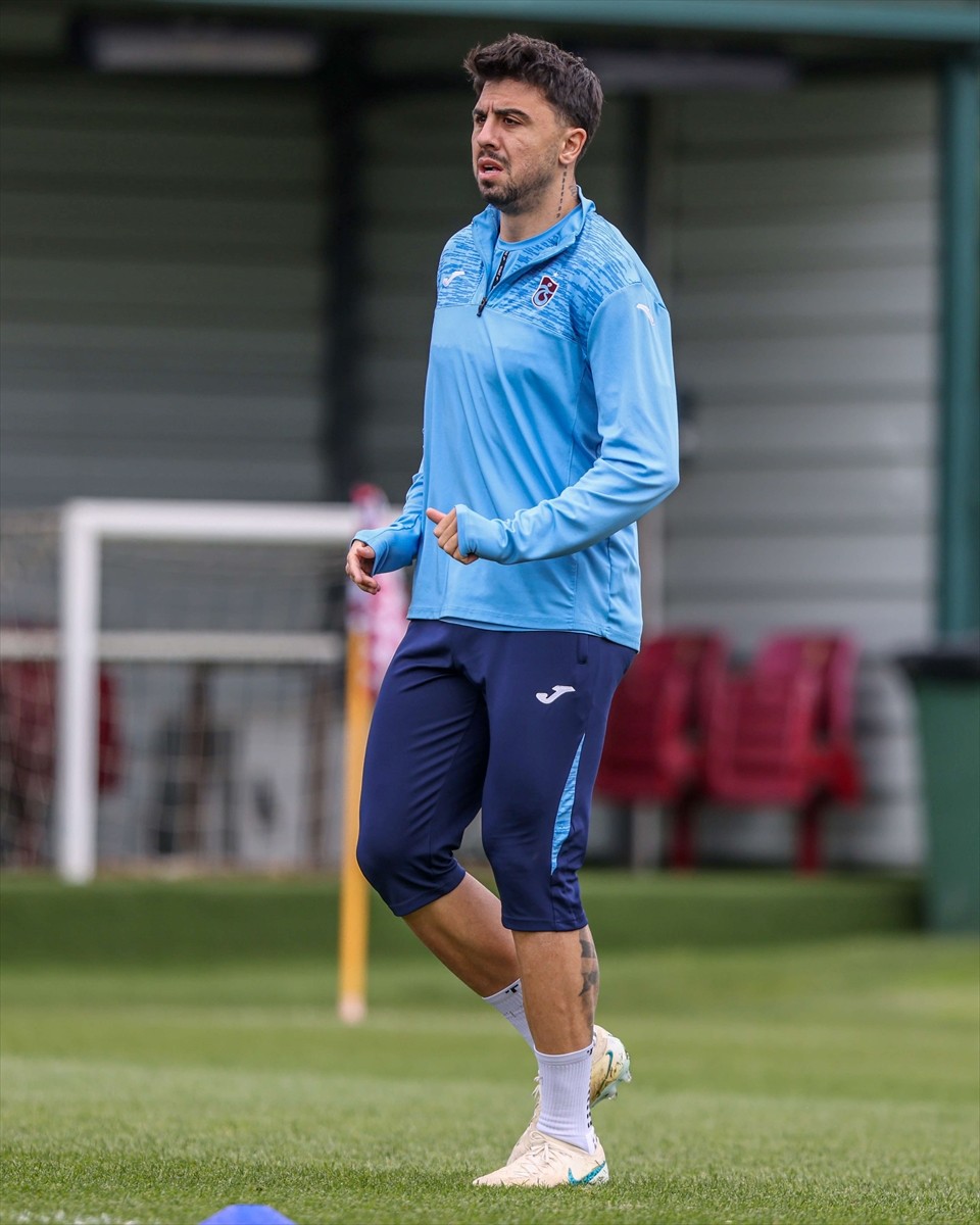 Trabzonspor, Trendyol Süper Lig'in 32. haftasında deplasmanda Adana Demirspor ile 19 Nisan...