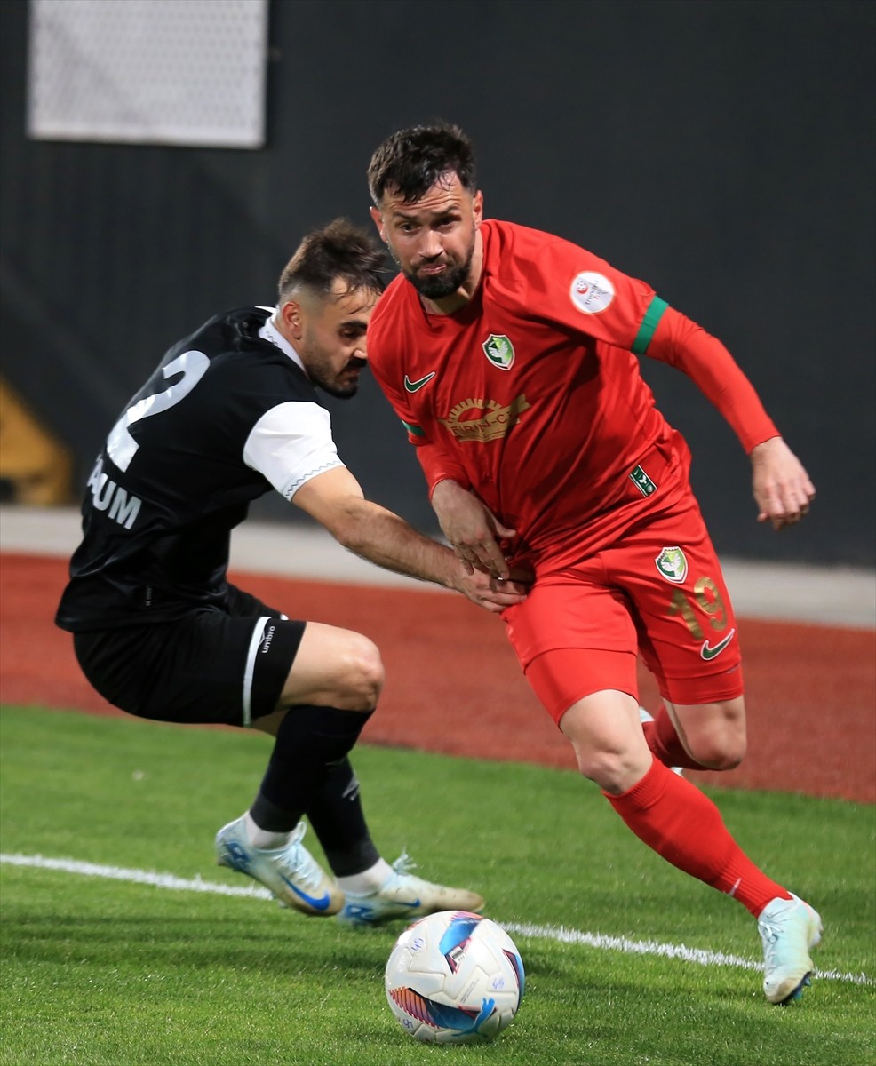 Trendyol 1. Lig'in 33. hafta maçında Manisa FK ile Amed Sportif Faaliyetler, Manisa 19 Mayıs...