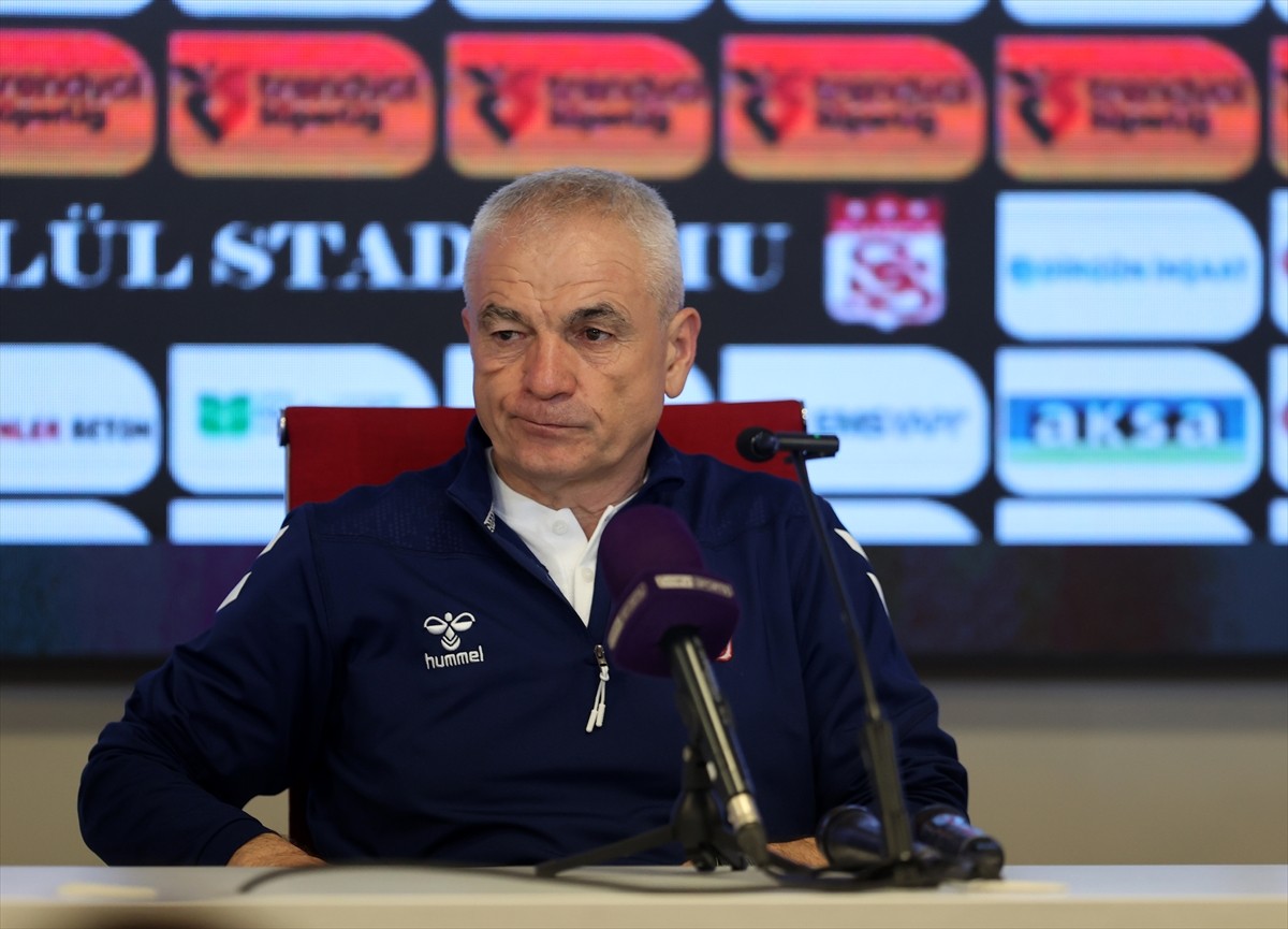 Trendyol Süper Ligin 33. haftasında kendi sahasında Onvo Antalyaspor'u 2-0 yenen Net Global...