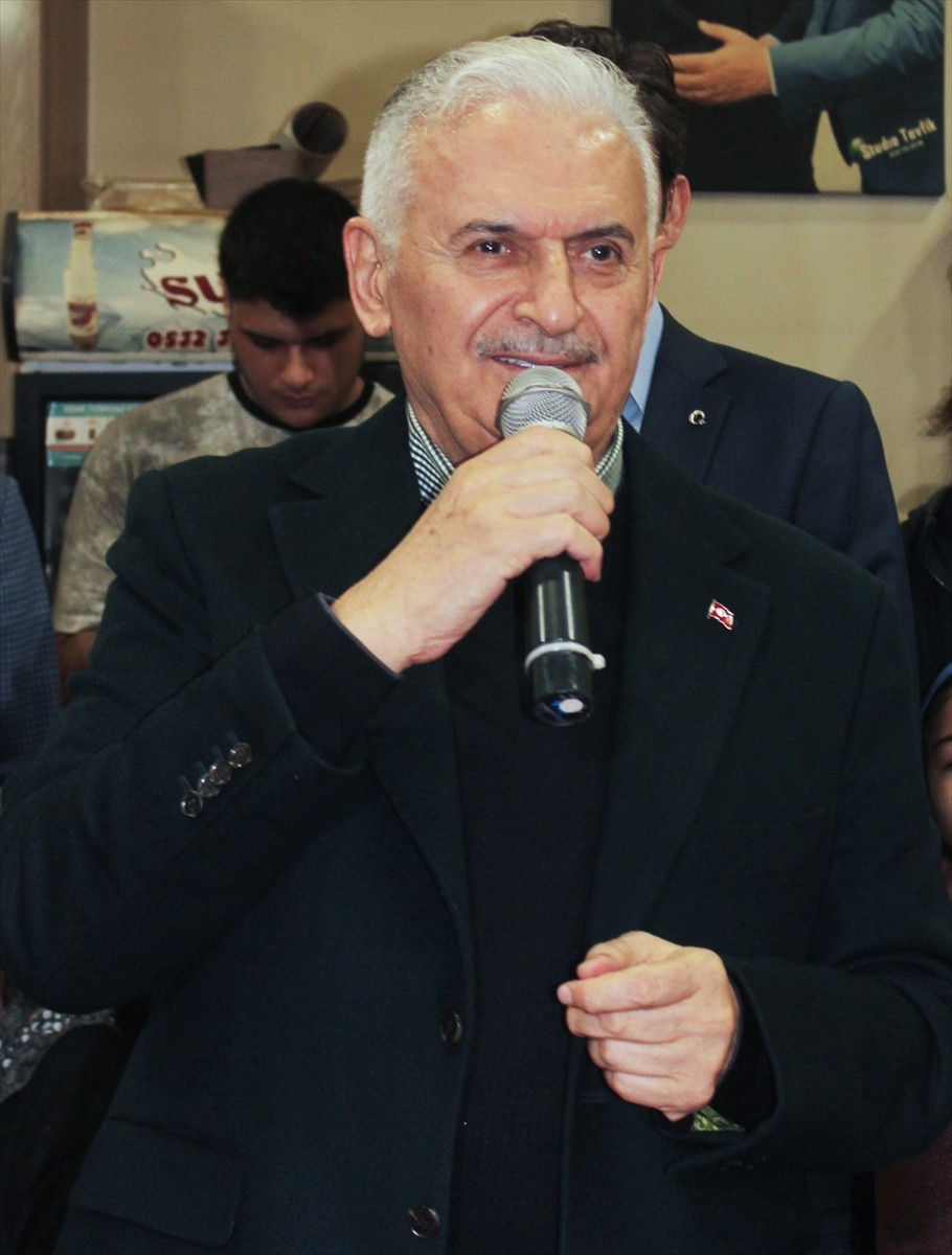 Türk Devletleri Teşkilatı (TDT) Aksakallar Konseyi Başkanı Binali Yıldırım, İzmir'in Ödemiş...