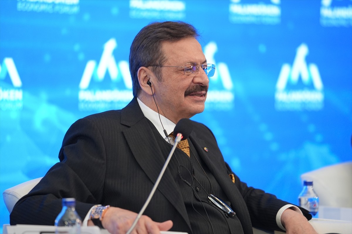 Türkiye Odalar ve Borsalar Birliği (TOBB) Başkanı Rifat Hisarcıklıoğlu, Ekonomik İşbirliği...