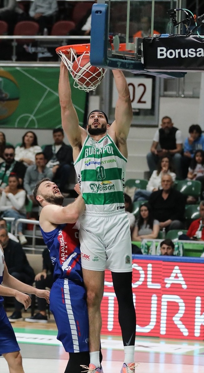Türkiye Sigorta Basketbol Süper Ligi'nin 26. haftasında Bursaspor Yörsan ile Onvo Büyükçekmece...