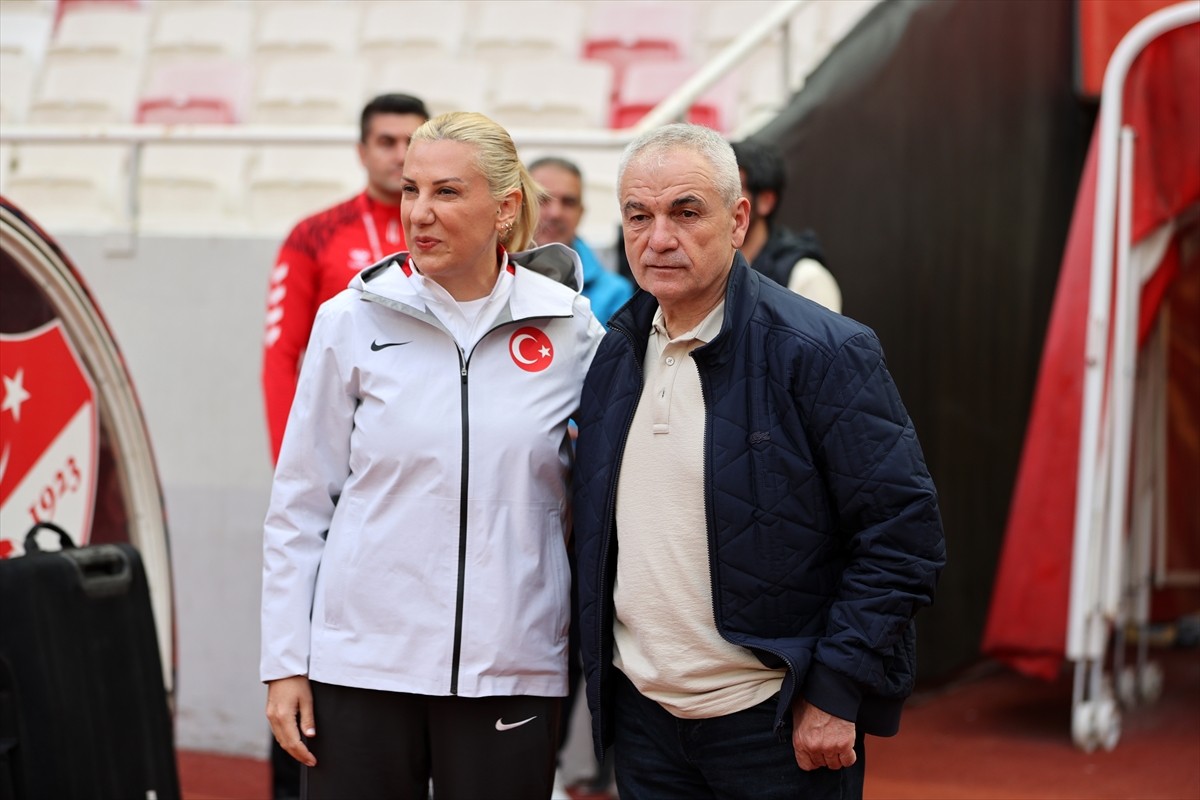 UEFA Uluslar B Ligi 2. Grup'taki dördüncü maçında yarın Slovenya'yı konuk edecek A Milli Kadın...