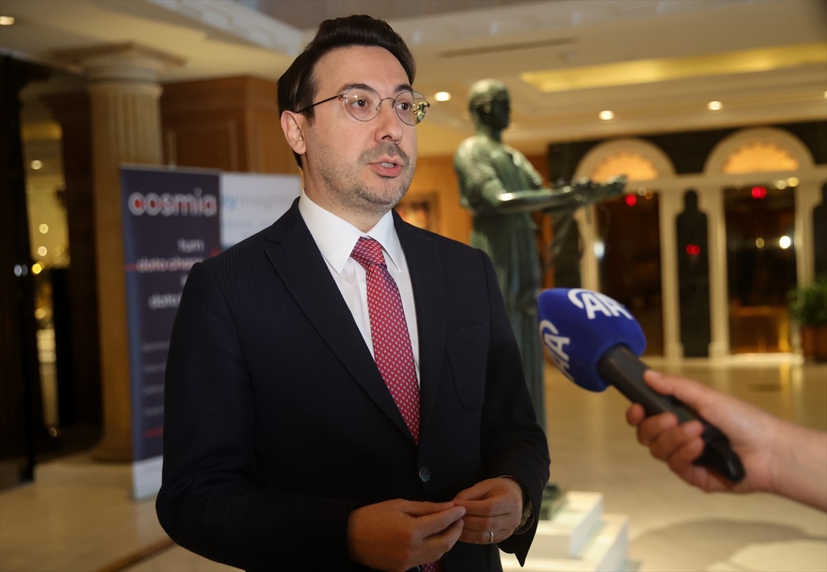 Yunanistan Haber Ajansının (AMNA) ev sahipliğinde düzenlenen Uluslararası Mobil Haberleşme ve...