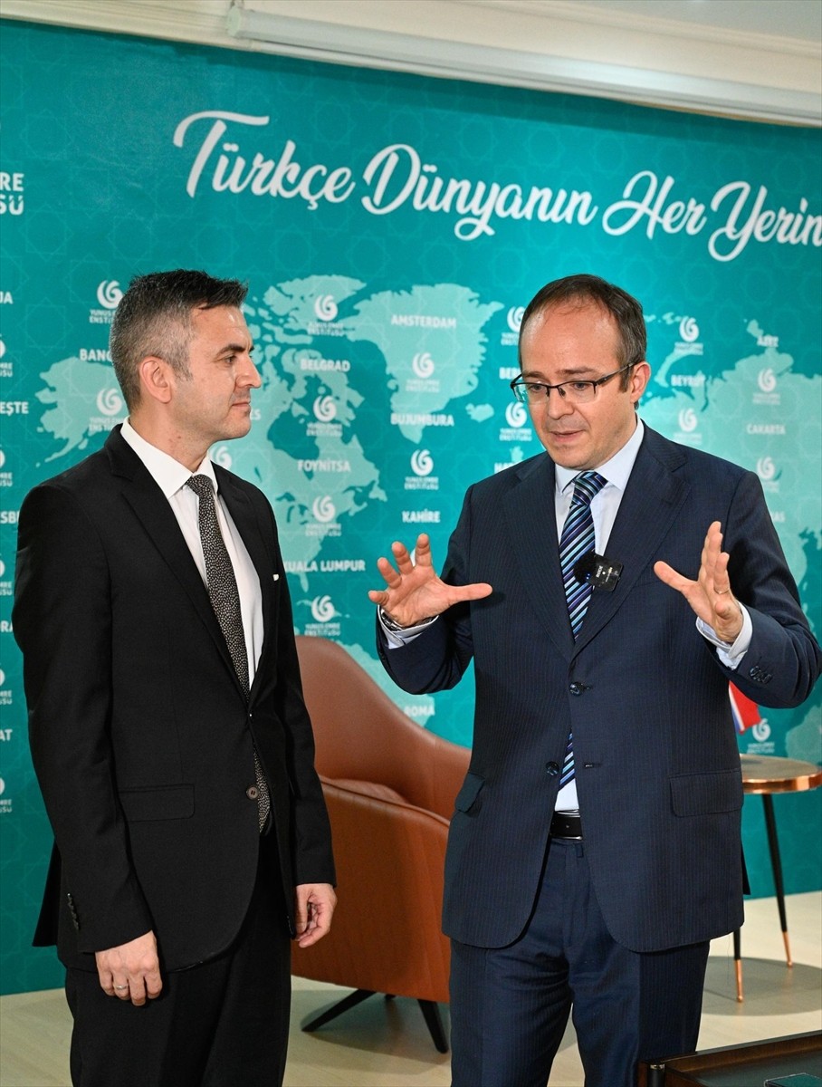 Yunus Emre Enstitüsü (YEE), Batı Afrika ülkelerinden Gambiya'da Türkçe öğretimine başladı. Ülkenin...