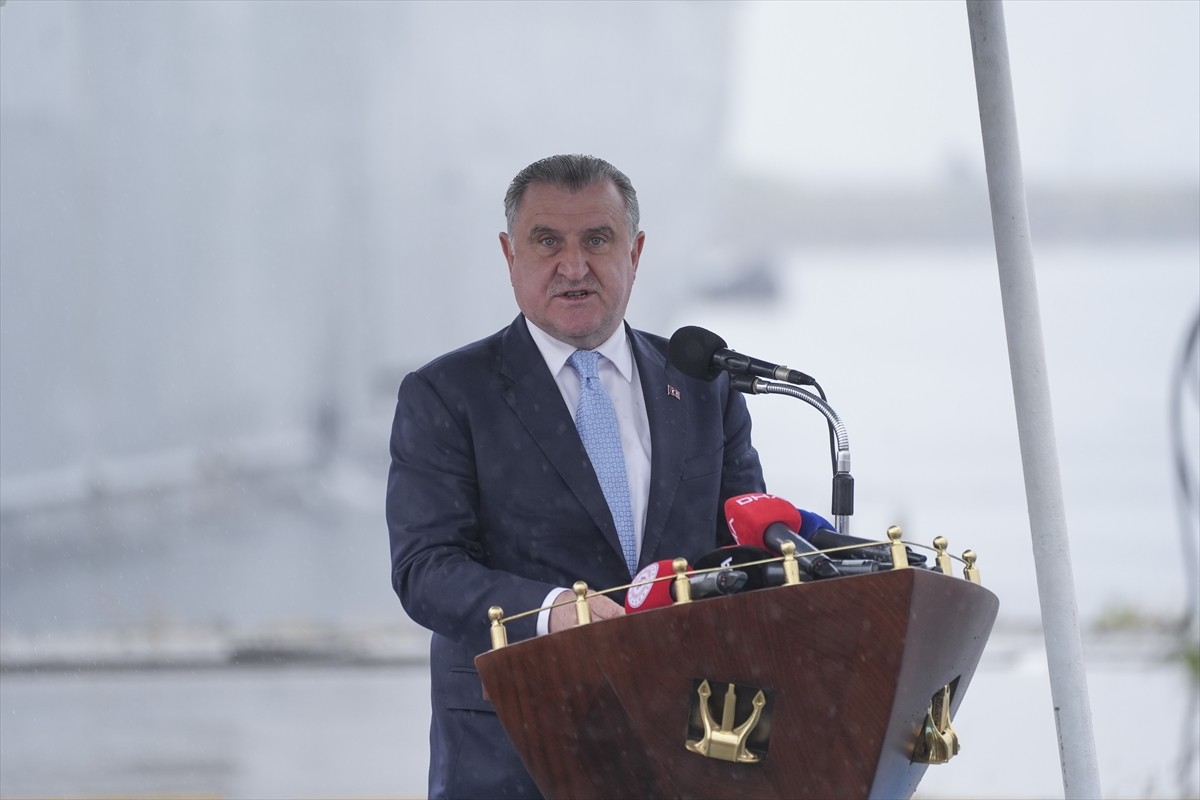 19 Mayıs Atatürk'ü Anma, Gençlik ve Spor Bayramı etkinlikleri kapsamında Milli Savunma Bakanlığı...