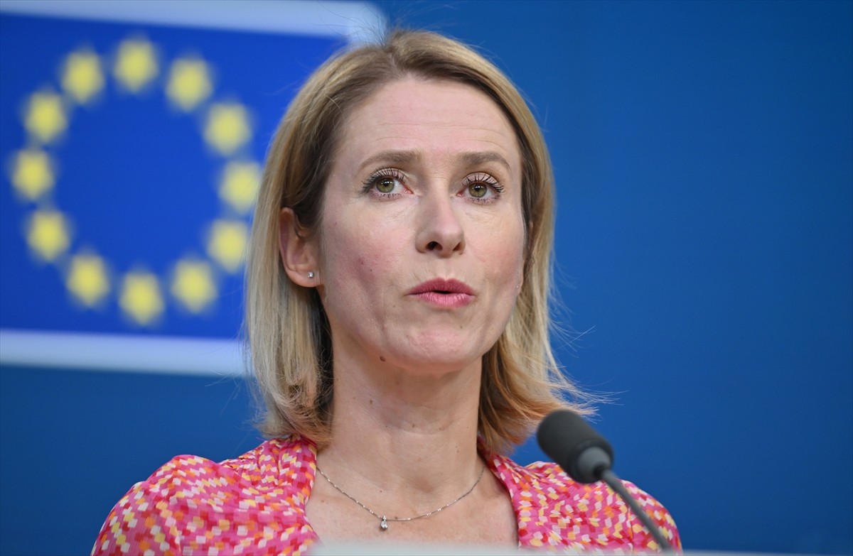 AB Dışişleri Bakanları toplantısına başkanlık eden AB Dış İlişkiler ve Güvenlik Politikası Yüksek...