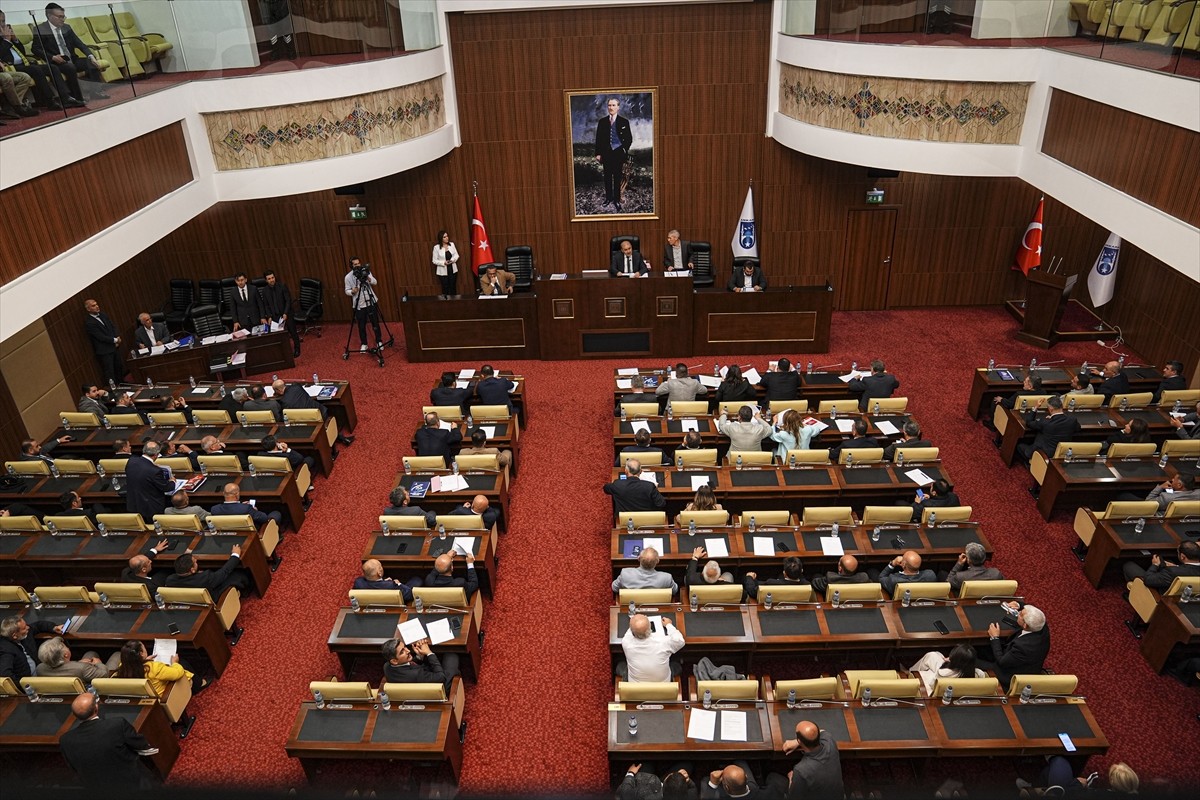 ABB Meclisi, mayıs ayının beşinci birleşimini, Meclis Birinci Başkanvekili Ertan Işık...