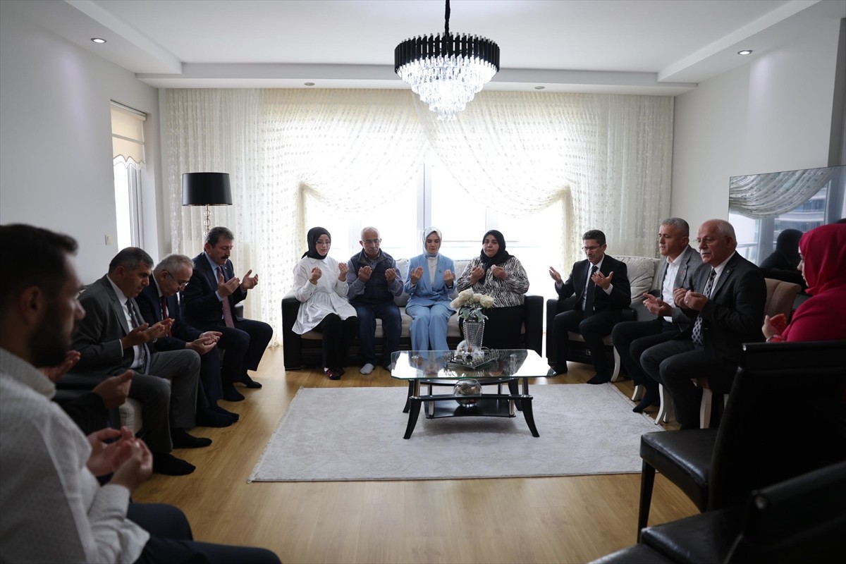 Aile ve Sosyal Hizmetler Bakanı Mahinur Özdemir Göktaş, Samsun programı çerçevesinde, 2013 yılında...