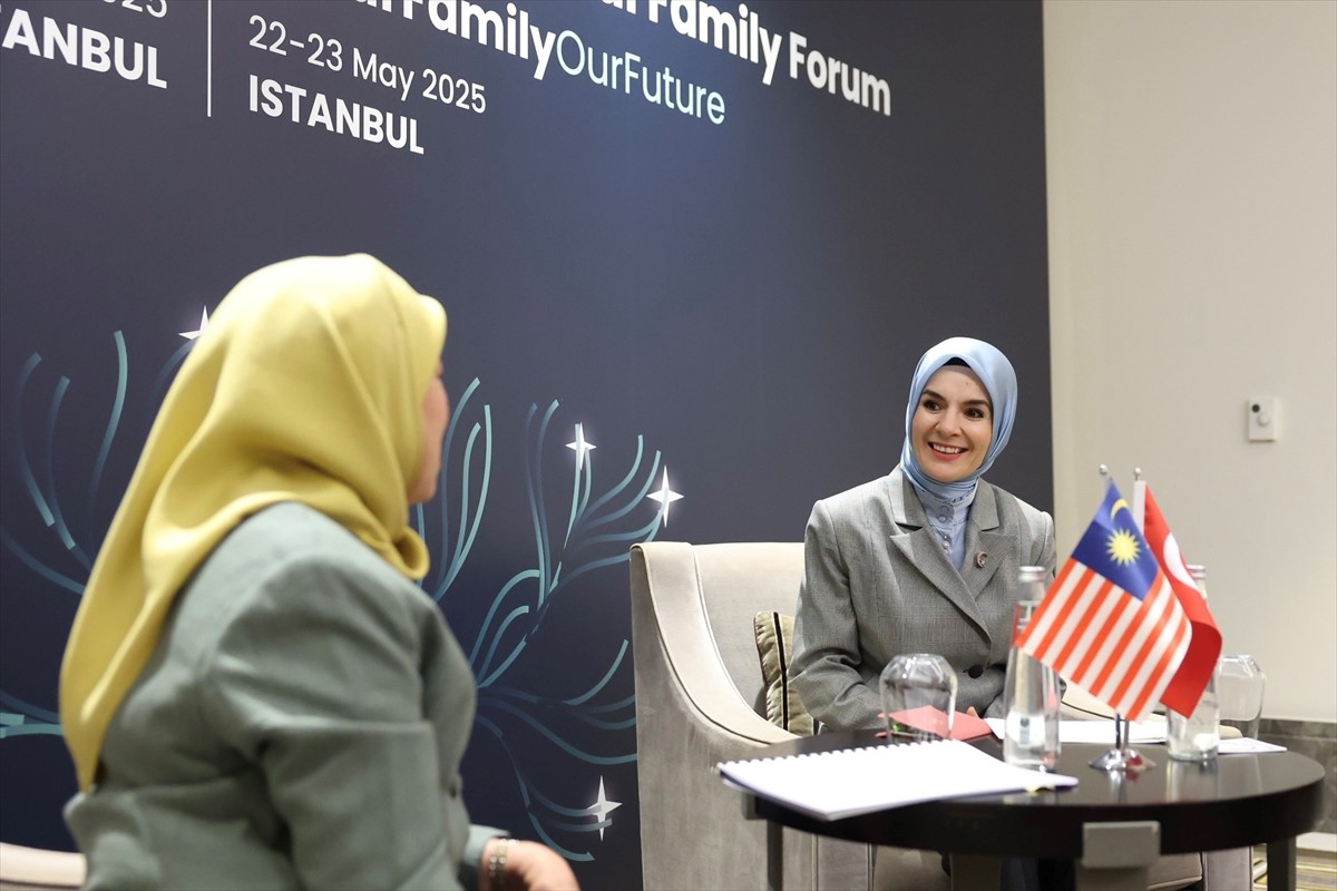 Aile ve Sosyal Hizmetler Bakanı Mahinur Özdemir Göktaş, Uluslararası Aile Forumu kapsamında...