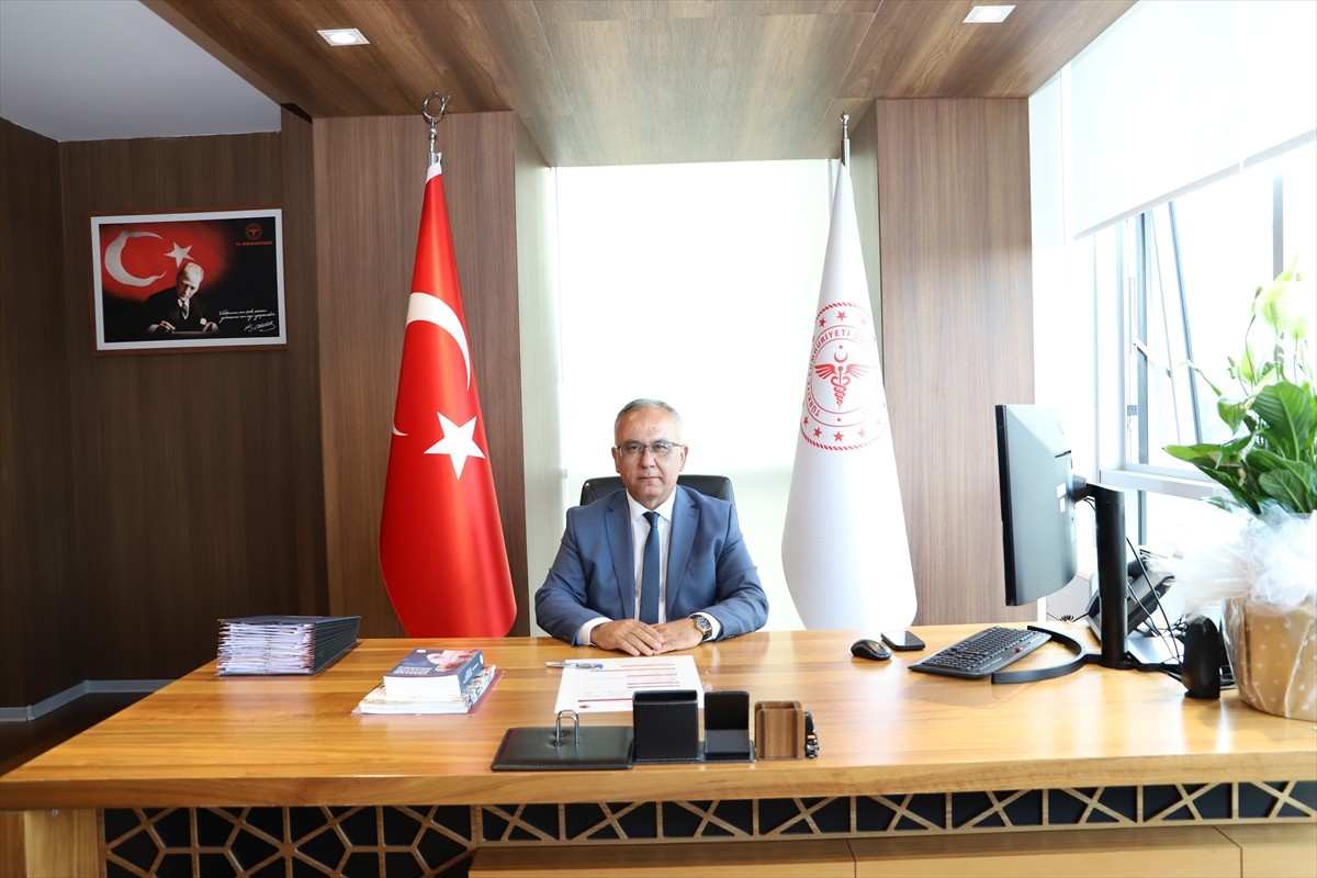 Ankara Bilkent Şehir Hastanesi Koordinatör Başhekimliği görevine Prof. Dr. Levent Öztürk...