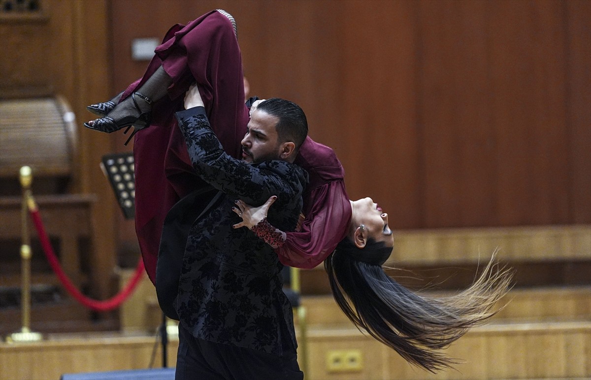 Ankara Tango Festivali kapsamında düzenlenen "Bir Tango Gecesi" konseri, CSO Ada Ankara'da...