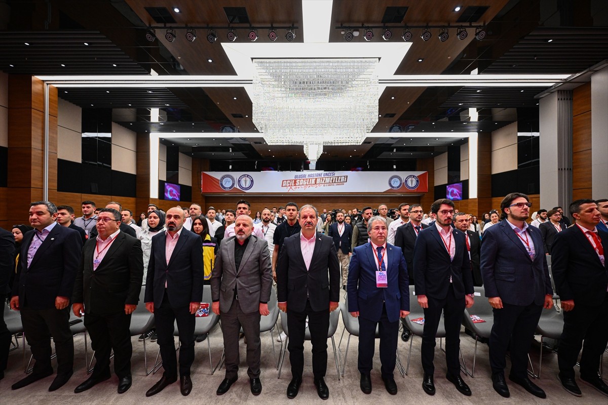 Başkentte, Sağlık-Sen ile Gazi Üniversitesi tarafından "Ulusal Hastane Öncesi Acil Sağlık...