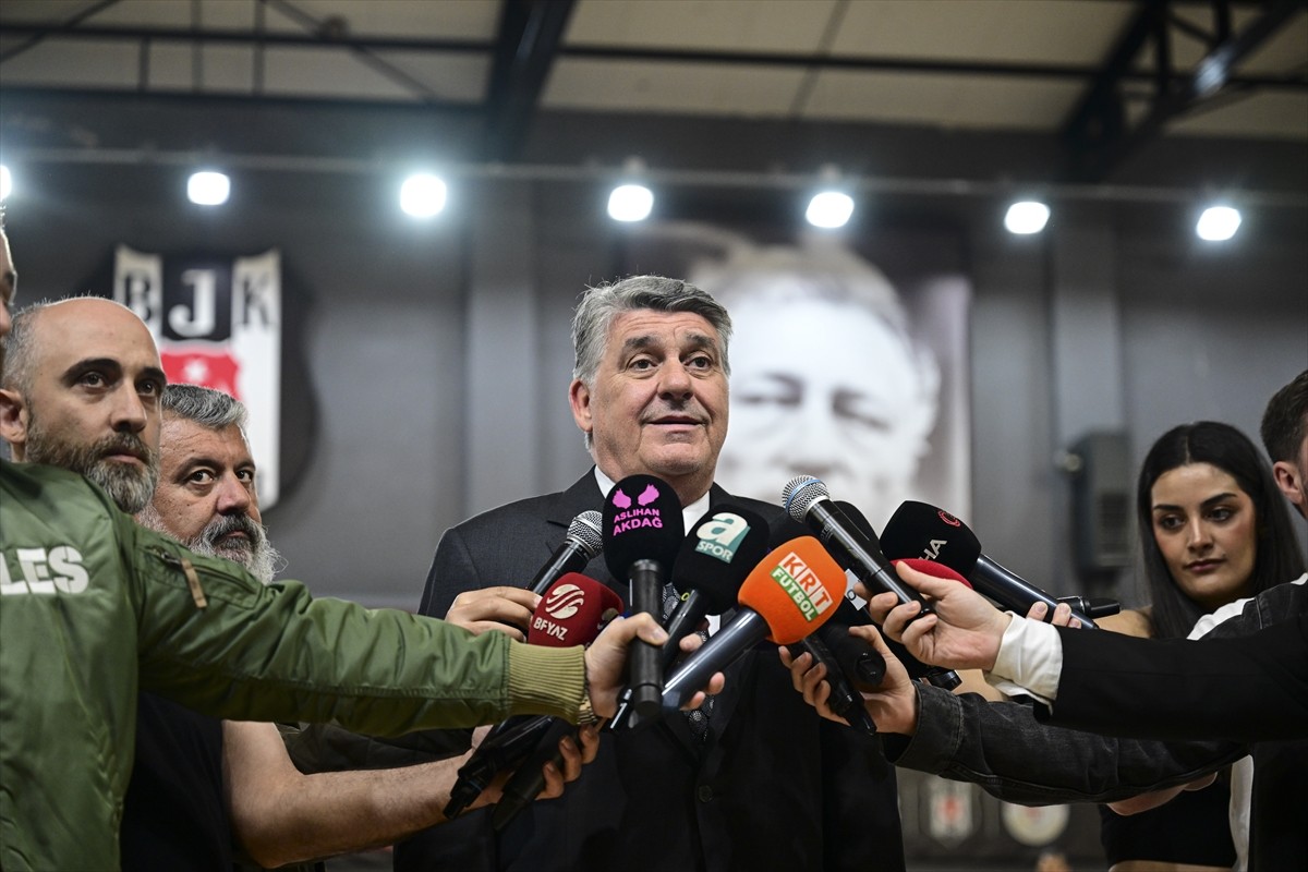 Beşiktaş Tüpraş ve Batman Tekerlekli Sandalye Basketbol takımları, Engelliler Haftası dolayısıyla...