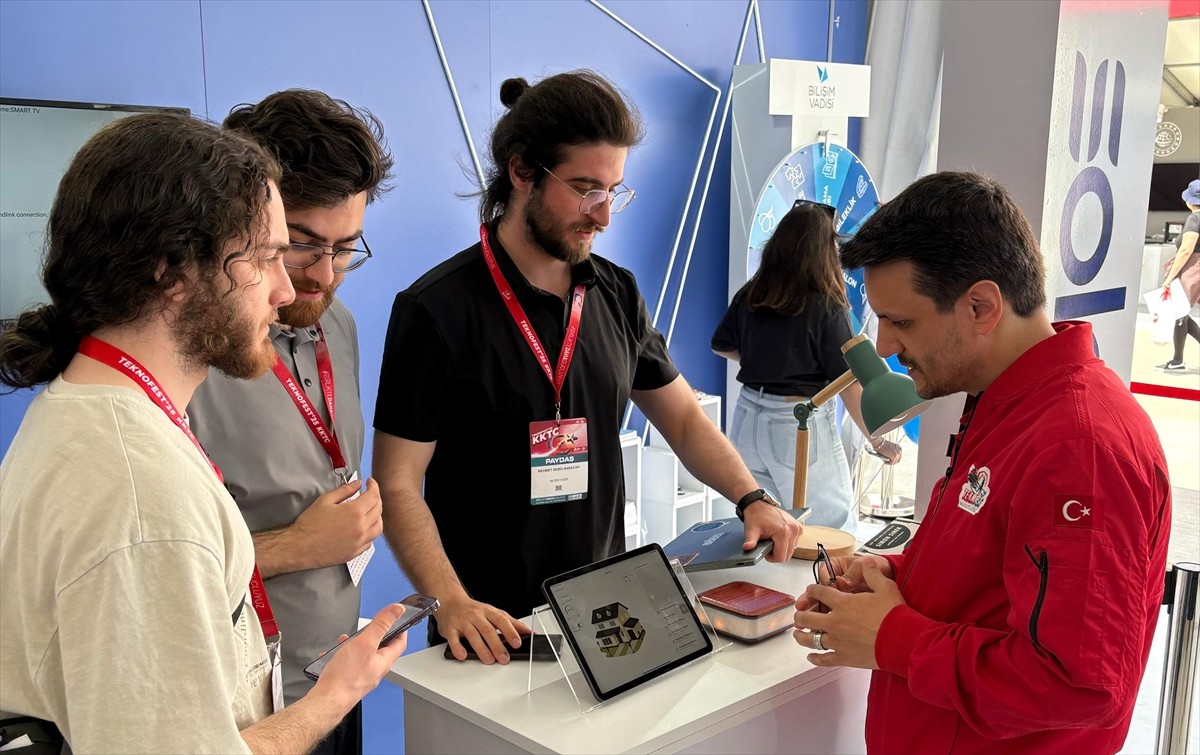 Bilişim Vadisi, Kuzey Kıbrıs Türk Cumhuriyeti'nde (KKTC) düzenlenen TEKNOFEST'te yapay zeka, oyun...