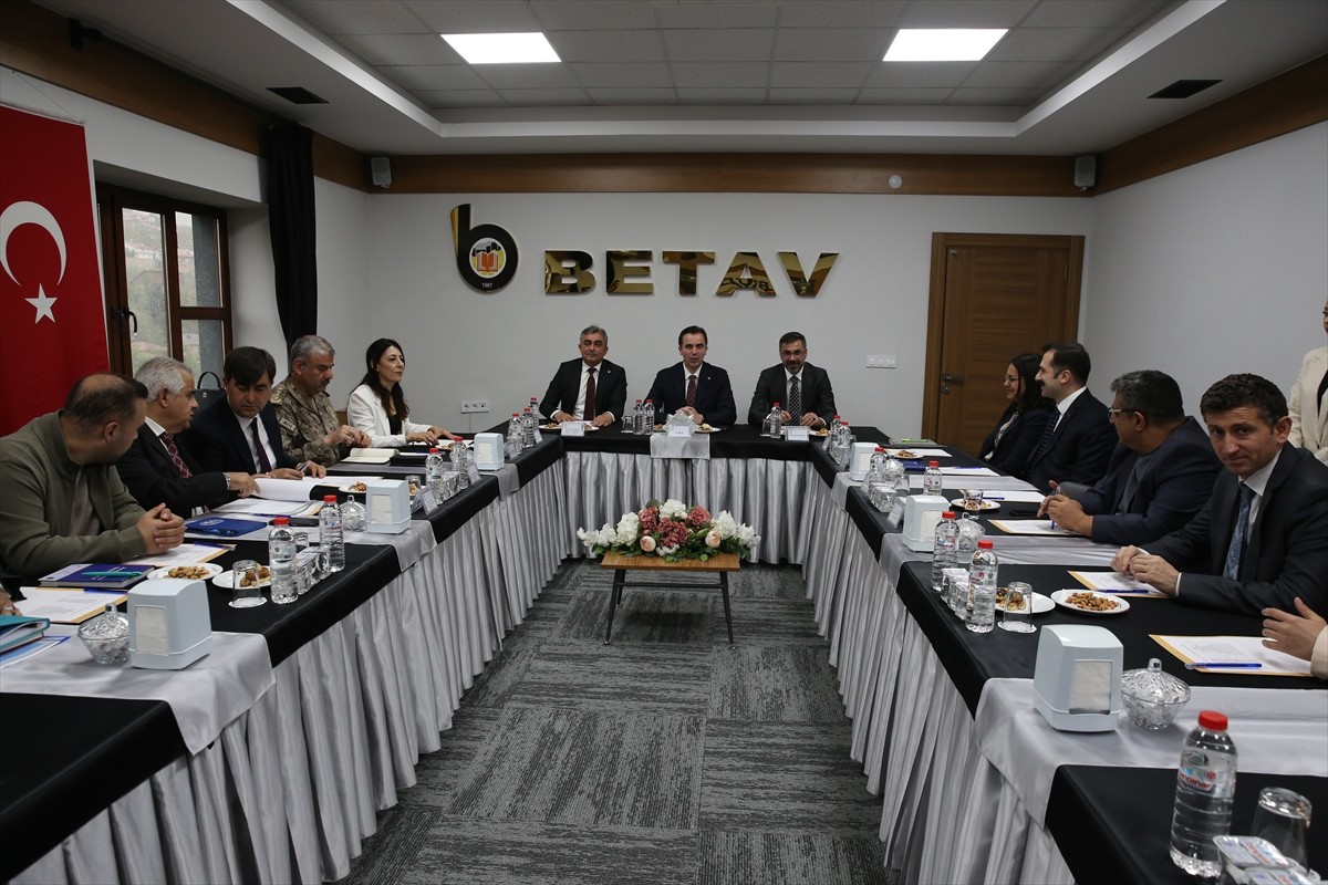 Bitlis, ilk kez düzenlenecek "Bitlis Beşminare Uluslararası Film Festivali" ile sinema dünyasından...