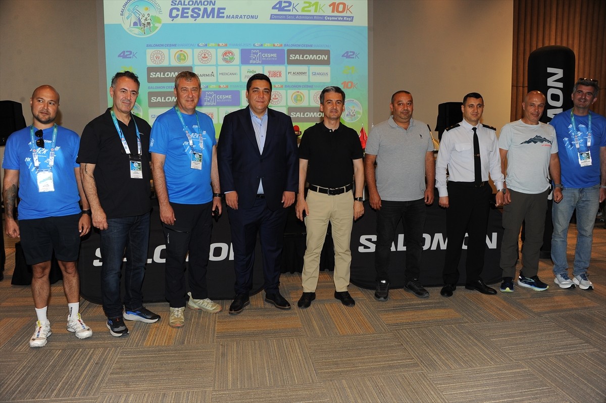 Bu yıl üçüncüsü düzenlenecek Salomon Çeşme Maratonu'nun basın toplantısı gerçekleştirildi. Ilıca...