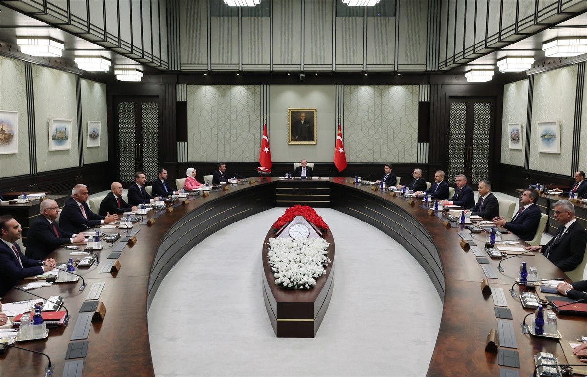 Cumhurbaşkanlığı Kabinesi, Cumhurbaşkanı Recep Tayyip Erdoğan başkanlığında Cumhurbaşkanlığı...