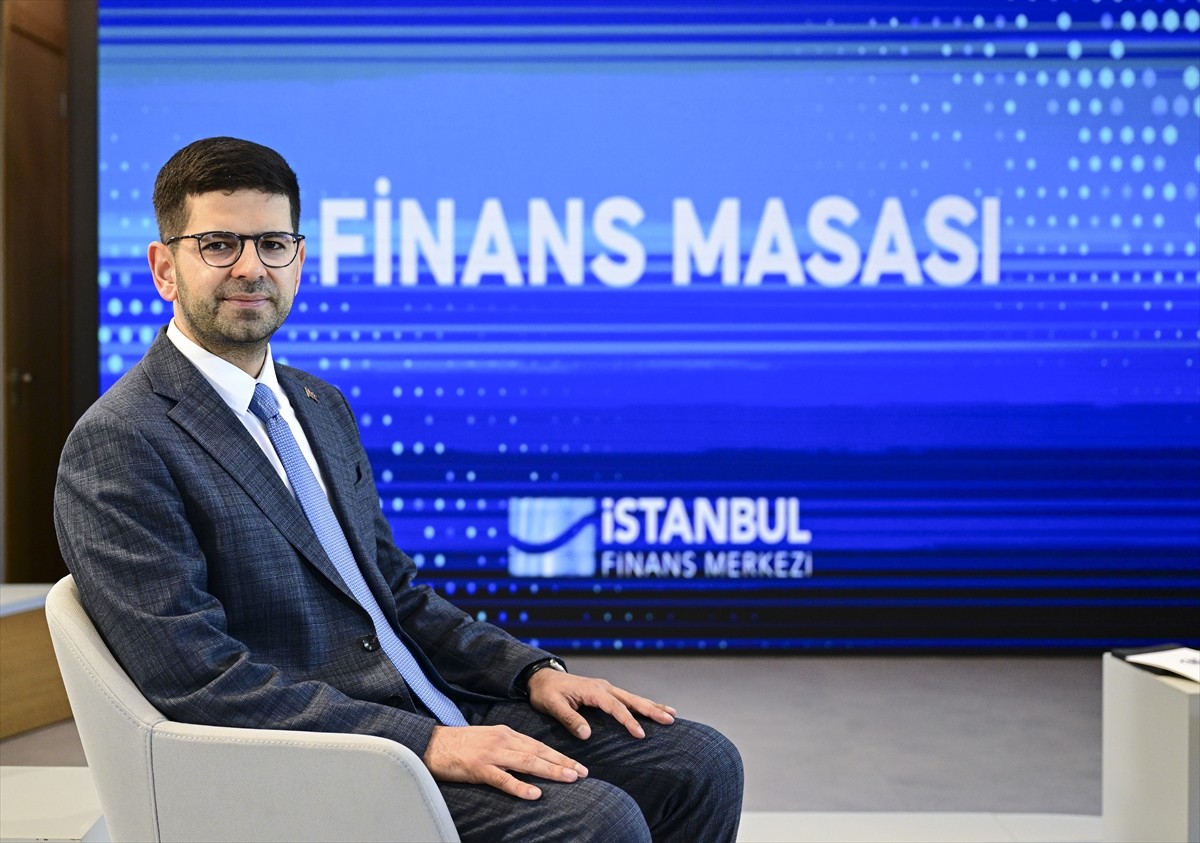Cumhurbaşkanlığı Yatırım ve Finans Ofisi Başkanı Ahmet Burak Dağlıoğlu, İstanbul Finans...