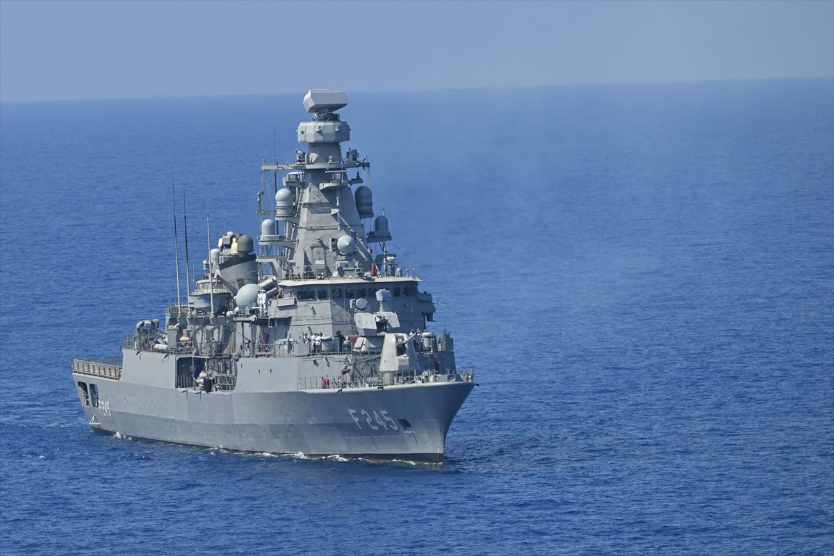 Deniz Kuvvetleri Komutanlığınca Karadeniz, Marmara, Ege ve Doğu Akdeniz'de icra edilen...