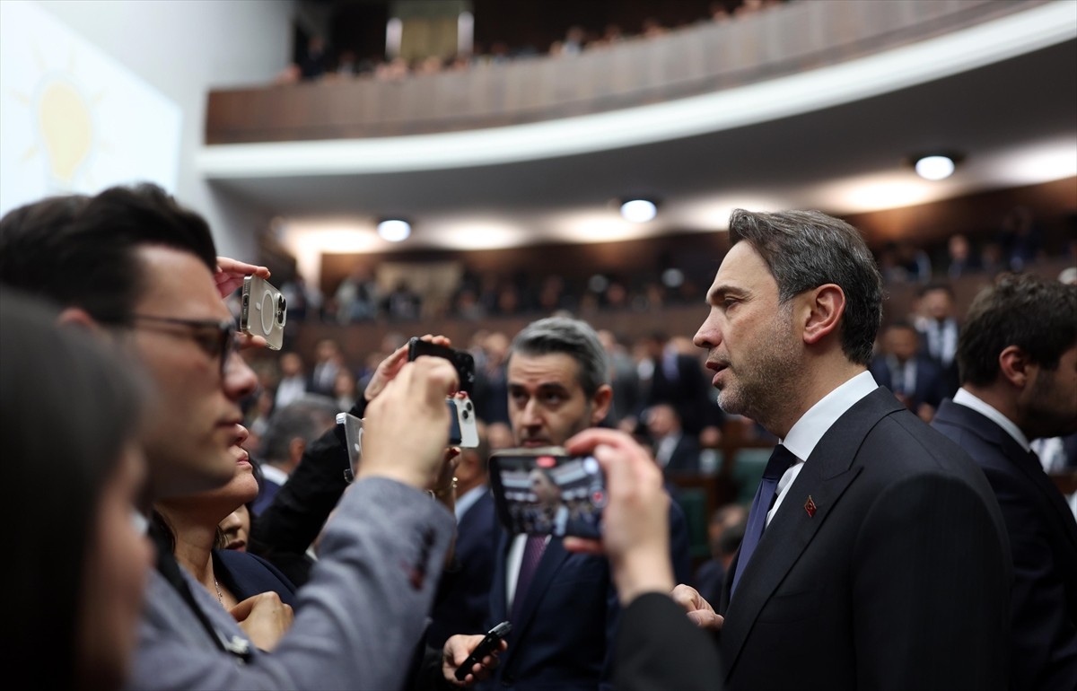 Enerji ve Tabii Kaynaklar Bakanı Alparslan Bayraktar, AK Parti TBMM Grup Toplantısı öncesinde...