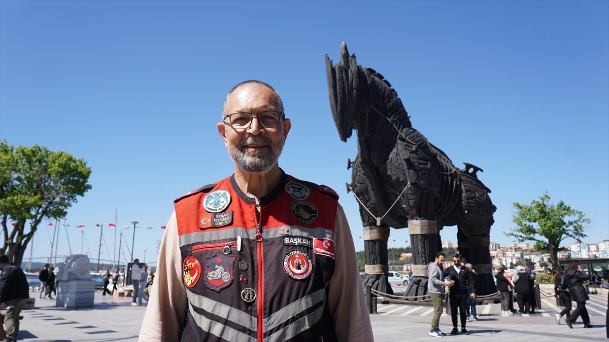 Fatih Sultan Mehmet'i vefatının 544. yılında anmak için İstanbul'dan yola çıkan Osmanlı Motosiklet...