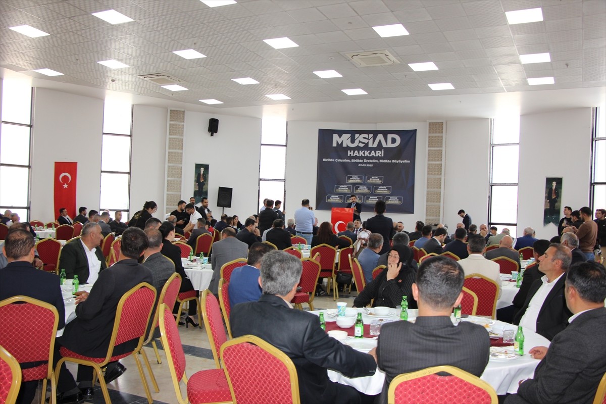  Hakkari'de Müstakil Sanayici ve İşadamları Derneği (MÜSİAD) şubesince "Birlikte çalışalım...