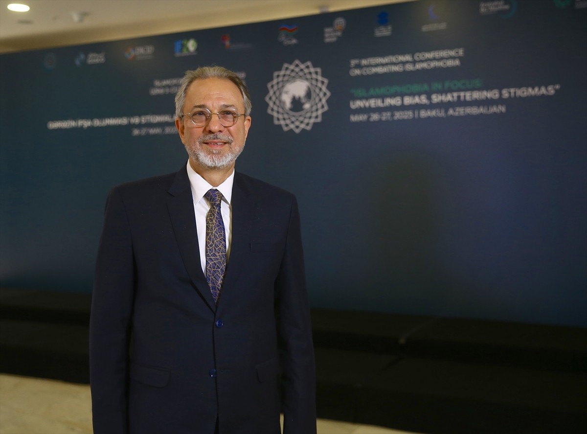 İslam İşbirliği Teşkilatı (İİT) Genel Sekreteri İslamofobi Özel Temsilcisi Büyükelçi Prof. Dr....