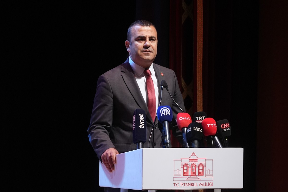 İstanbul Valiliği tarafından 19 Mayıs Atatürk'ü Anma, Gençlik ve Spor Bayramı dolayısıyla kutlama...