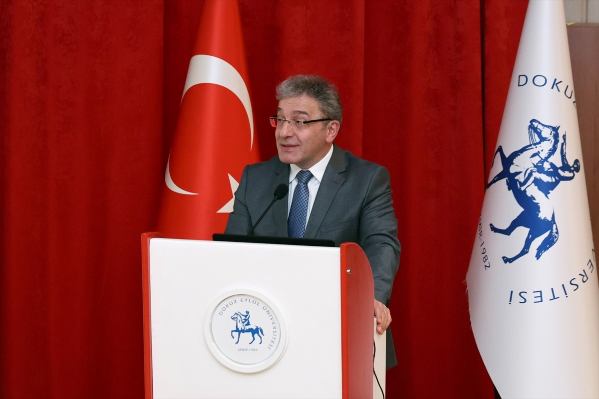 İzmir'de 9. Uluslararası Hidrojen Teknolojileri Kongresi (IHTEC-2025) Dokuz Eylül Üniversitesi...