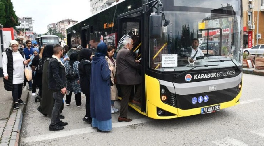 Karabük'te Emeklilere Şok: Ücretsiz Toplu Taşıma Hizmeti Sona Erdi