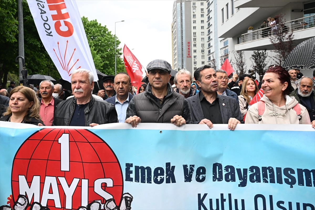Kayseri'de, 1 Mayıs Emek ve Dayanışma Günü dolayısıyla etkinlik düzenlendi. Etkinliğe CHP Kayseri...