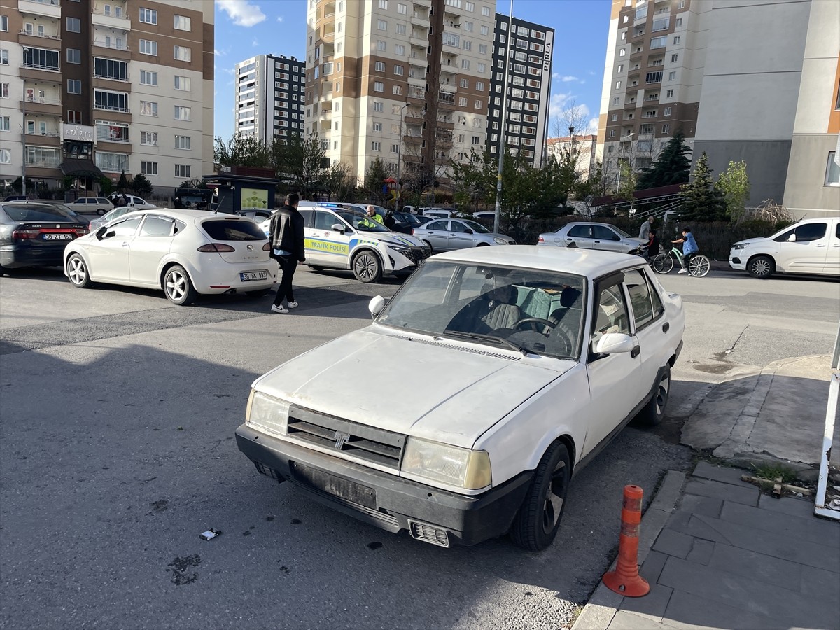 Kayseri'de ikiz plaka kullandığı tespit edilen otomobil sürücüsüne 55 bin 569 lira ceza...