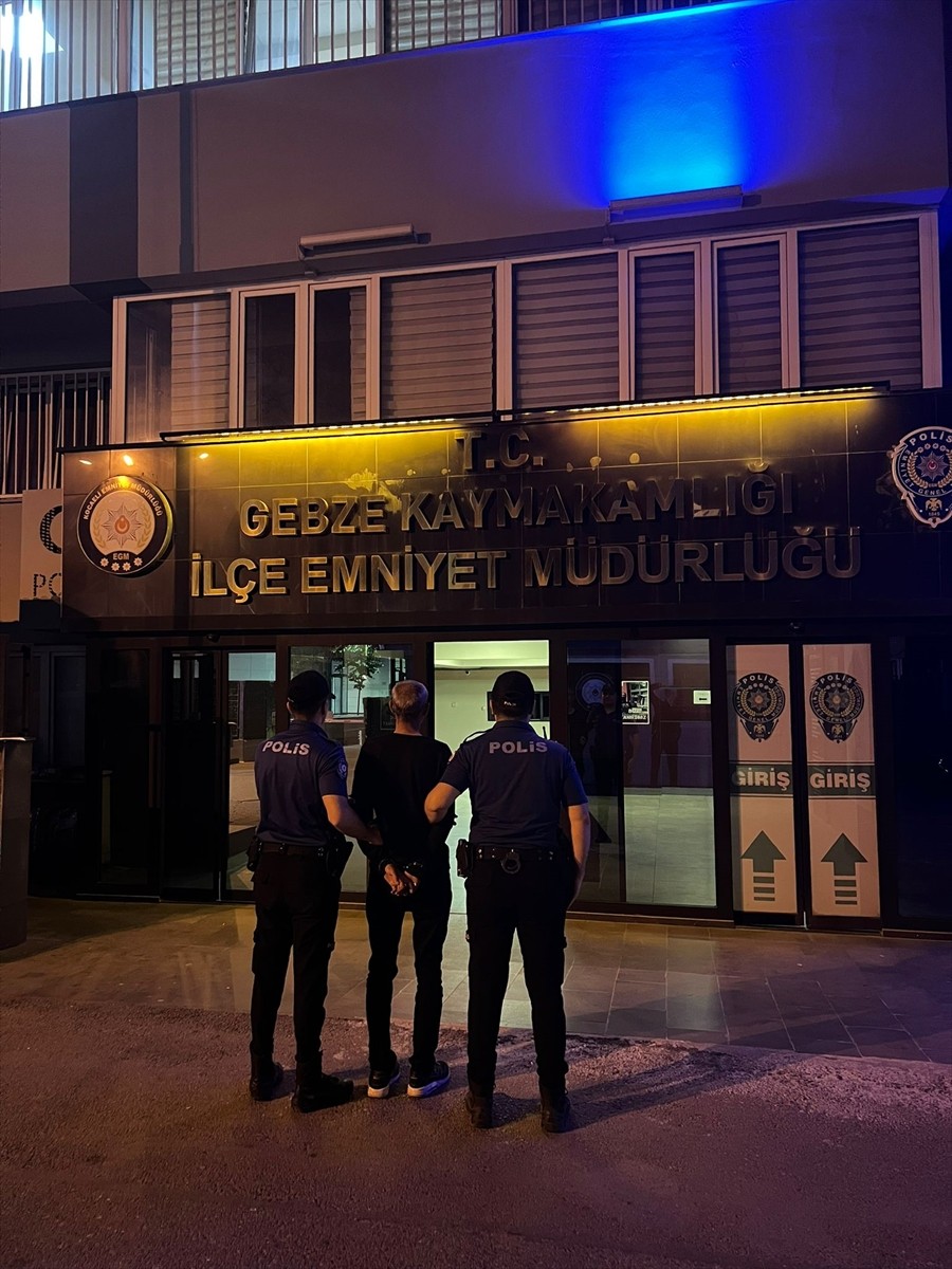 Kocaeli'de, hakkında 27 yıl 6 ay 10 gün kesinleşmiş hapis cezası bulunan hükümlü...