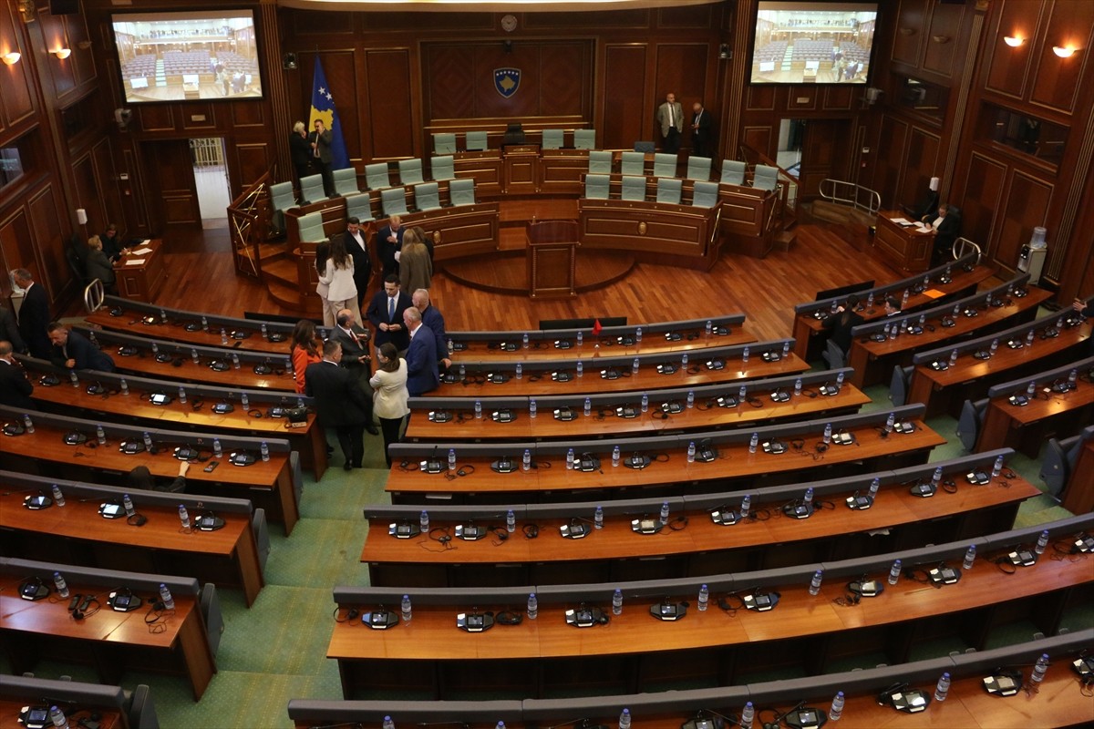 Kosova’da 9 Şubat’taki genel seçimin üzerinden 3 ay geçmesine rağmen meclis başkanının...