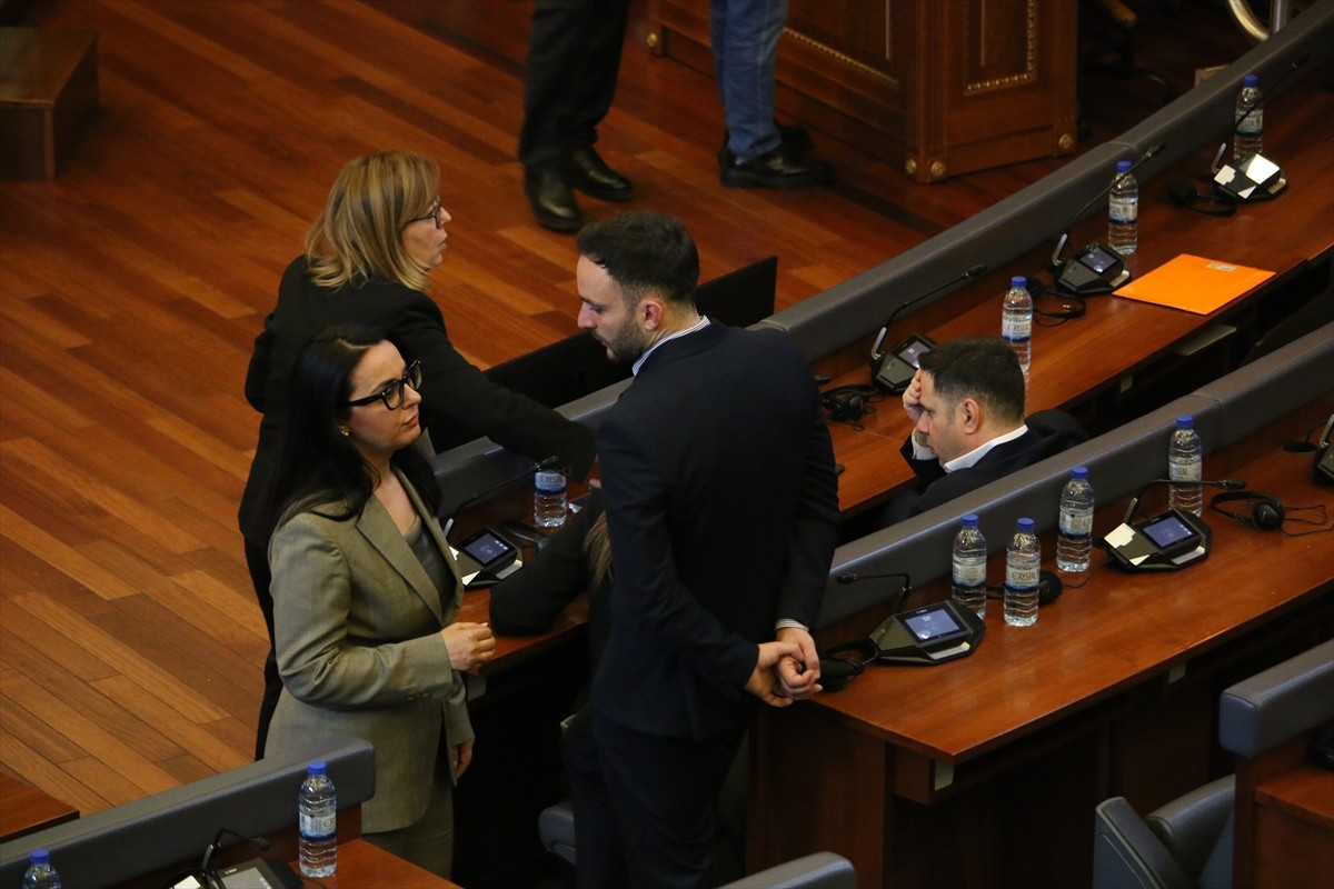 Kosova’da 9 Şubat’taki genel seçimin üzerinden 3 ay geçmesine rağmen meclis başkanının...