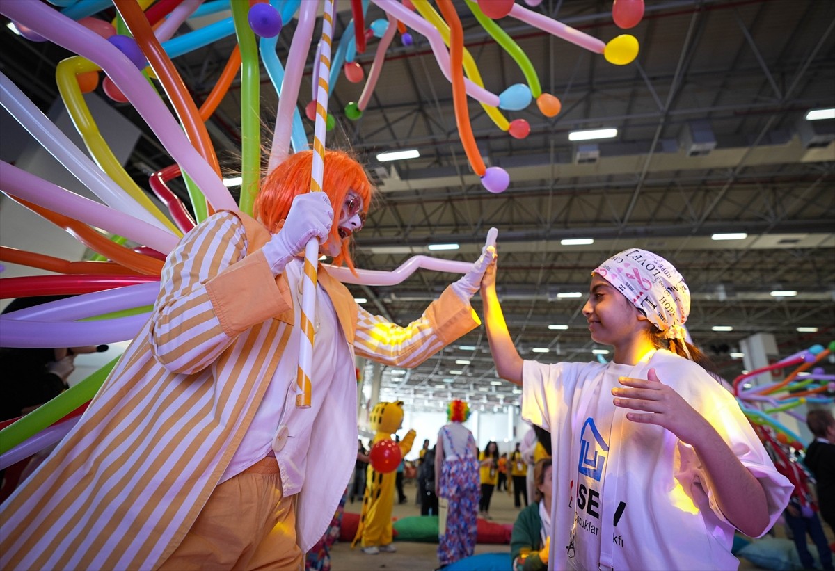 Lösemili Çocuklar Sağlık ve Eğitim Vakfının (LÖSEV), kanser tedavisi gören çocuklar ve ailelerinin...