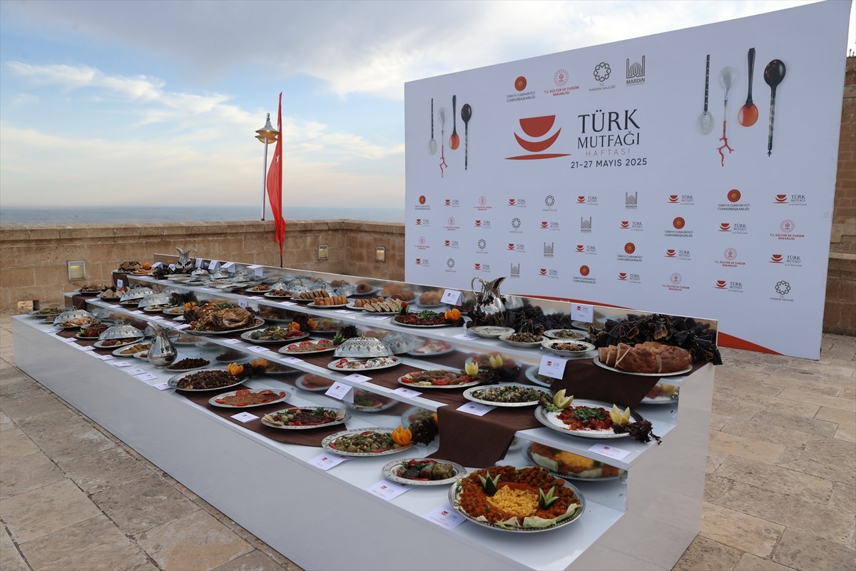  Mardin'de "Türk Mutfağı Haftası" kapsamında düzenlenen etkinlikte, yöreye özgü yemekler...