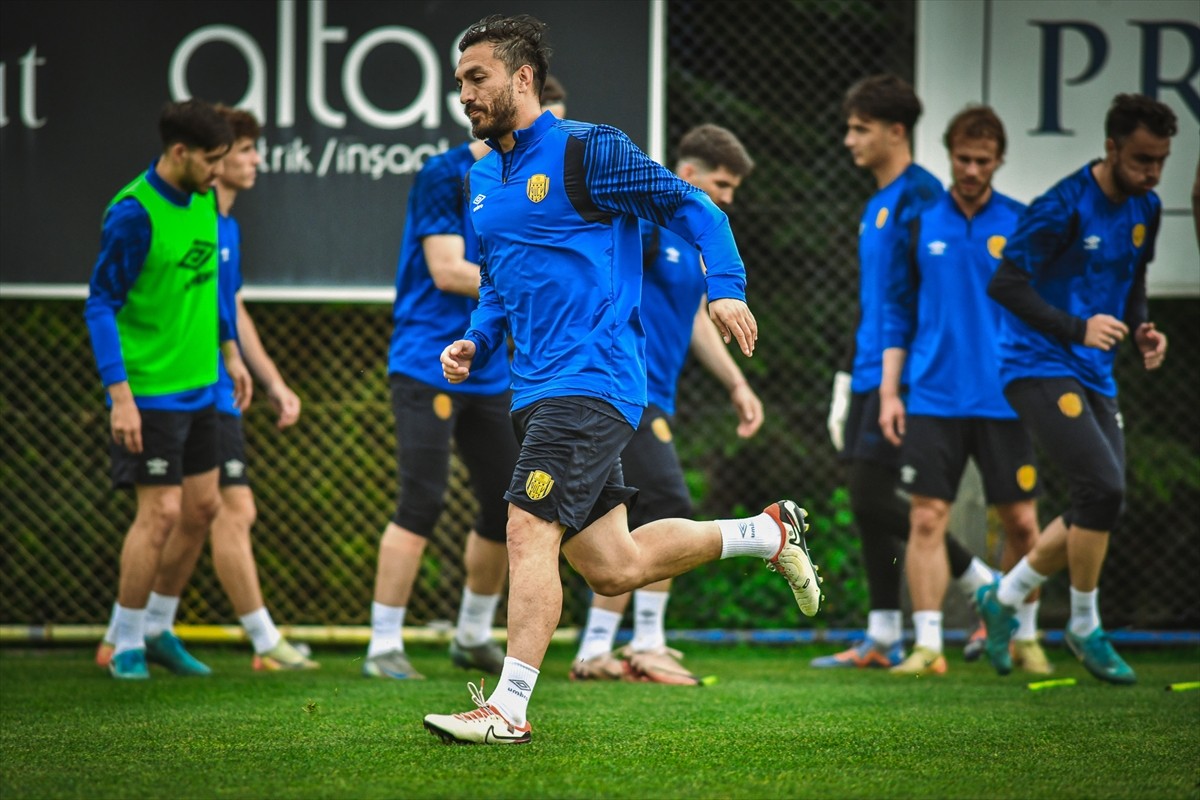 MKE Ankaragücü, Trendyol 1. Lig'in 38. ve son haftasında Amed Sportif Faaliyetler ile oynayacağı...