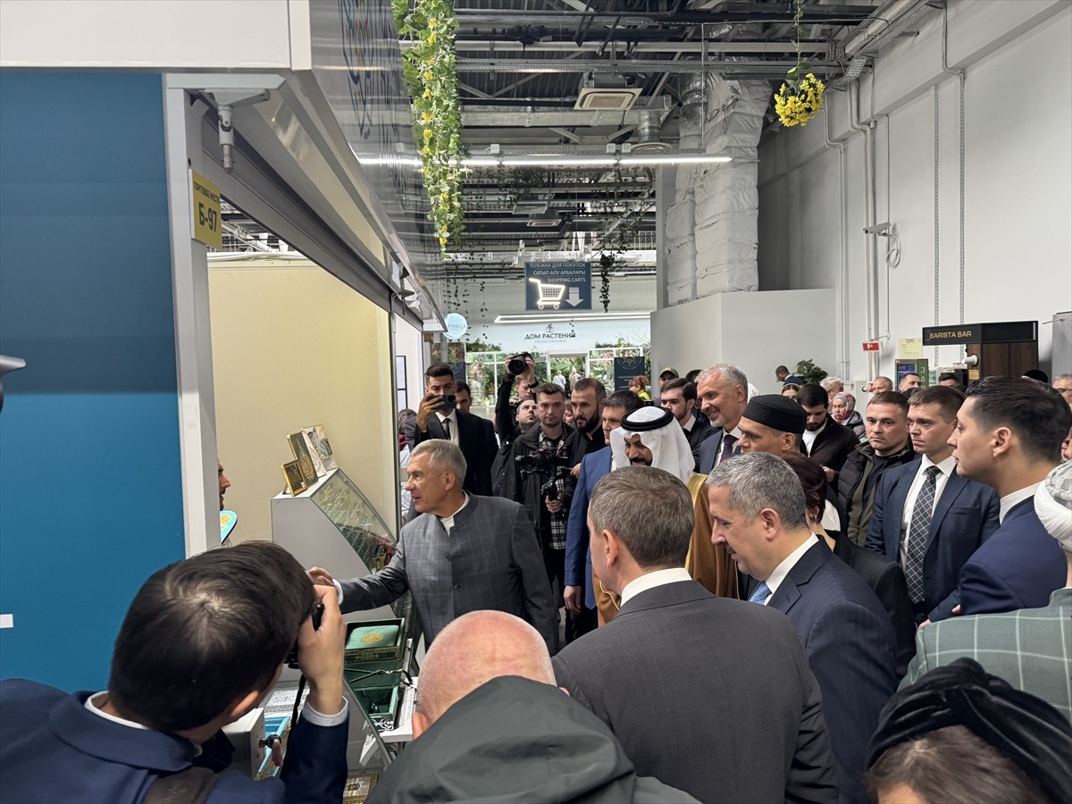 "Rusya-İslam Dünyası: KazanForum 2025", Uluslararası Kazan Helal Pazarı etkinliğinin açılışıyla...