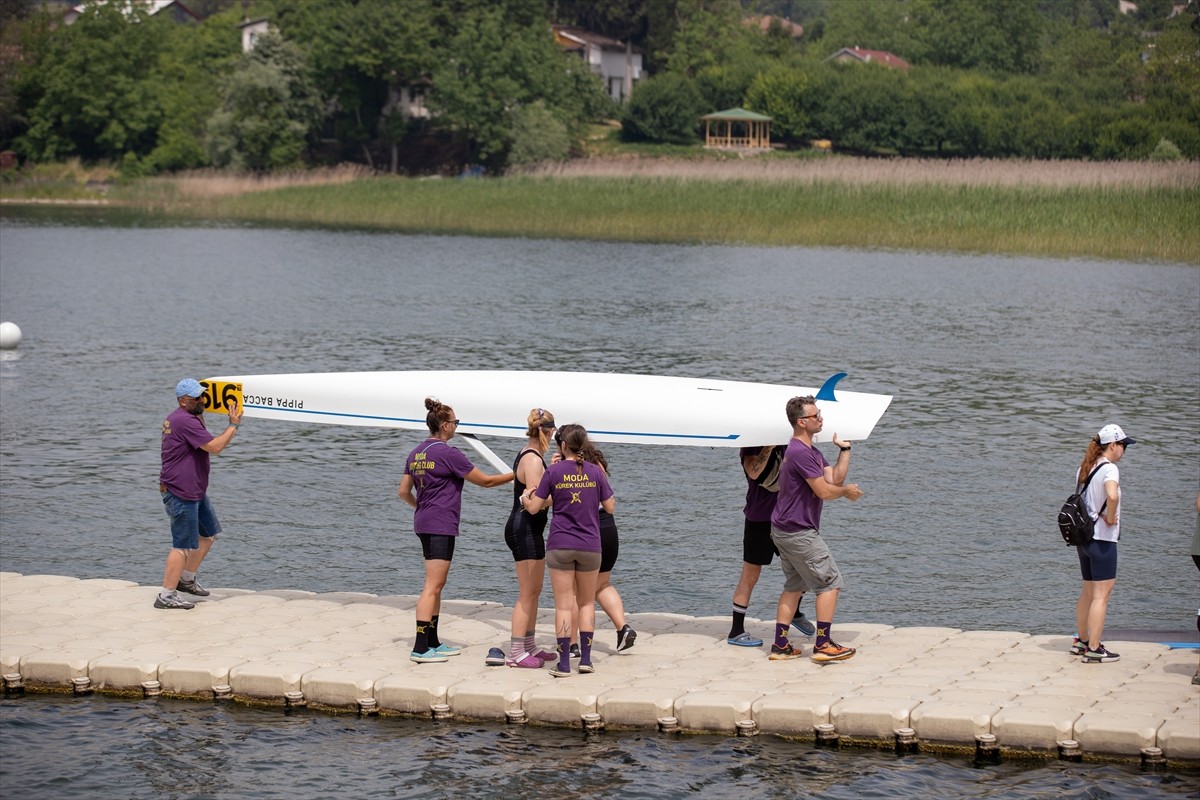 Sakarya'da 19 Mayıs Atatürk'ü Anma, Gençlik ve Spor Bayramı kapsamında "Serdivan Belediyesi...