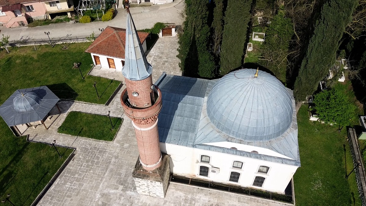 Sakarya'nın Sapanca ilçesinde 1892 yılında Osmanlı Sultanı Abdülmecid'in eşi Peruste Rahime Sultan...