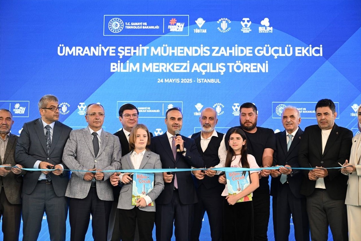 Sanayi ve Teknoloji Bakanı Mehmet Fatih Kacır, Ümraniye Şehit Mühendis Zahide Güçlü Ekici Bilim...