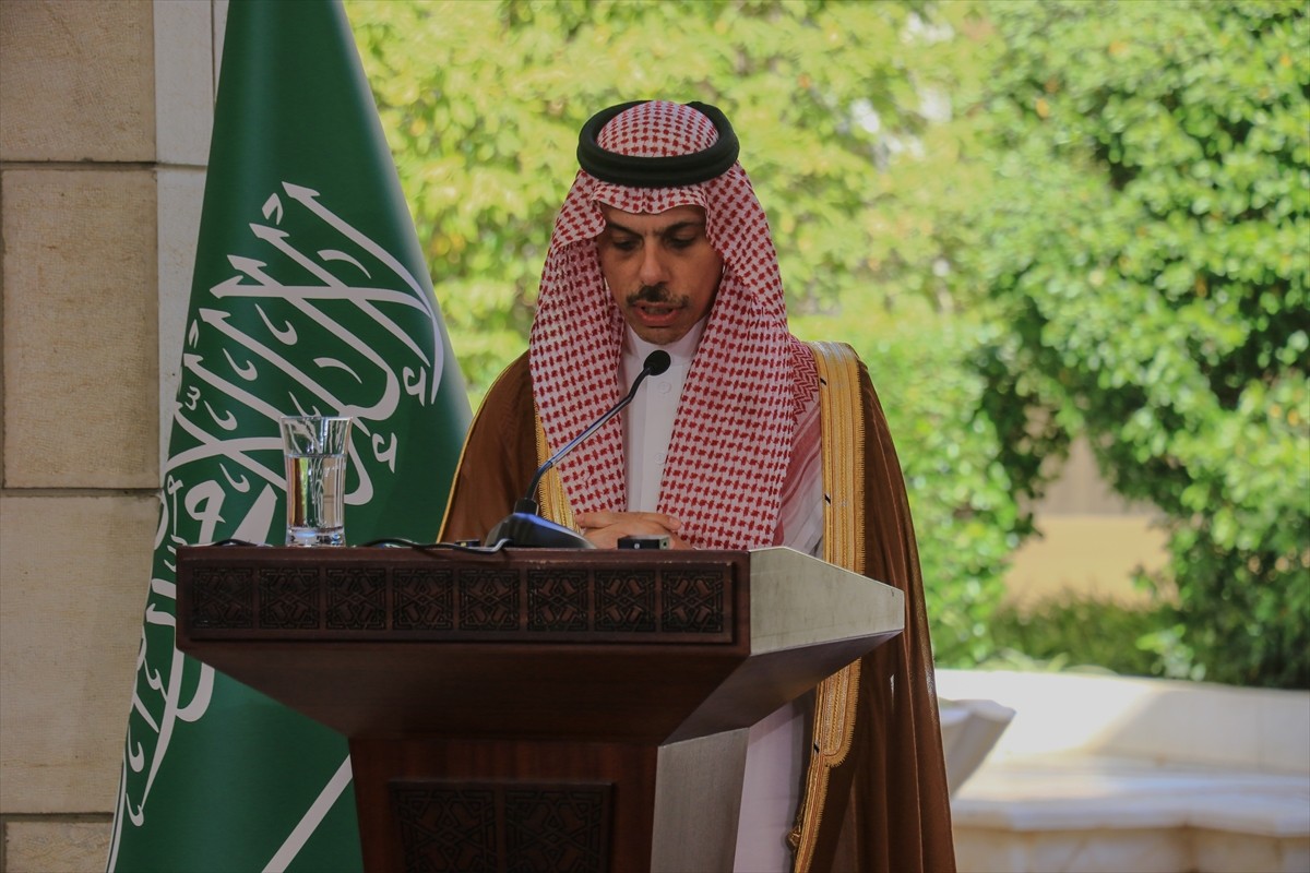 Suudi Arabistan Dışişleri Bakanı Faysal bin Ferhan, Suriye'ye gerçekleştirdiği resmi ziyaret...