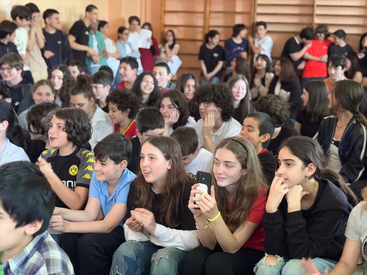 Tiflis Yunus Emre Enstitüsü'nün (YEE) Gürcistan'da yürüttüğü "Tercihim Türkçe" projesi kapsamında...