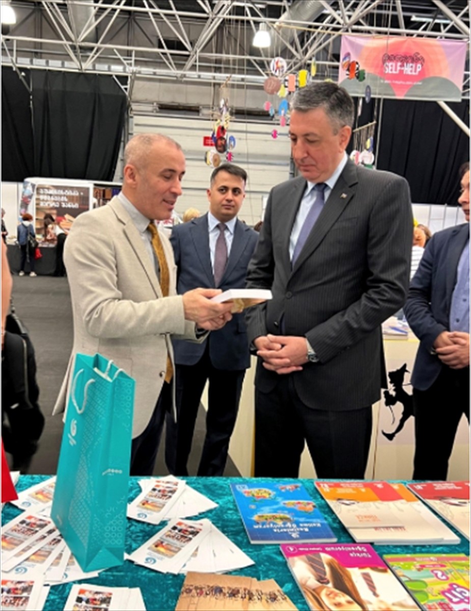 Tiflis Yunus Emre Enstitüsü (YEE), Gürcistan'da düzenlenen 27. Tiflis Uluslararası Kitap Fuarı'nda...