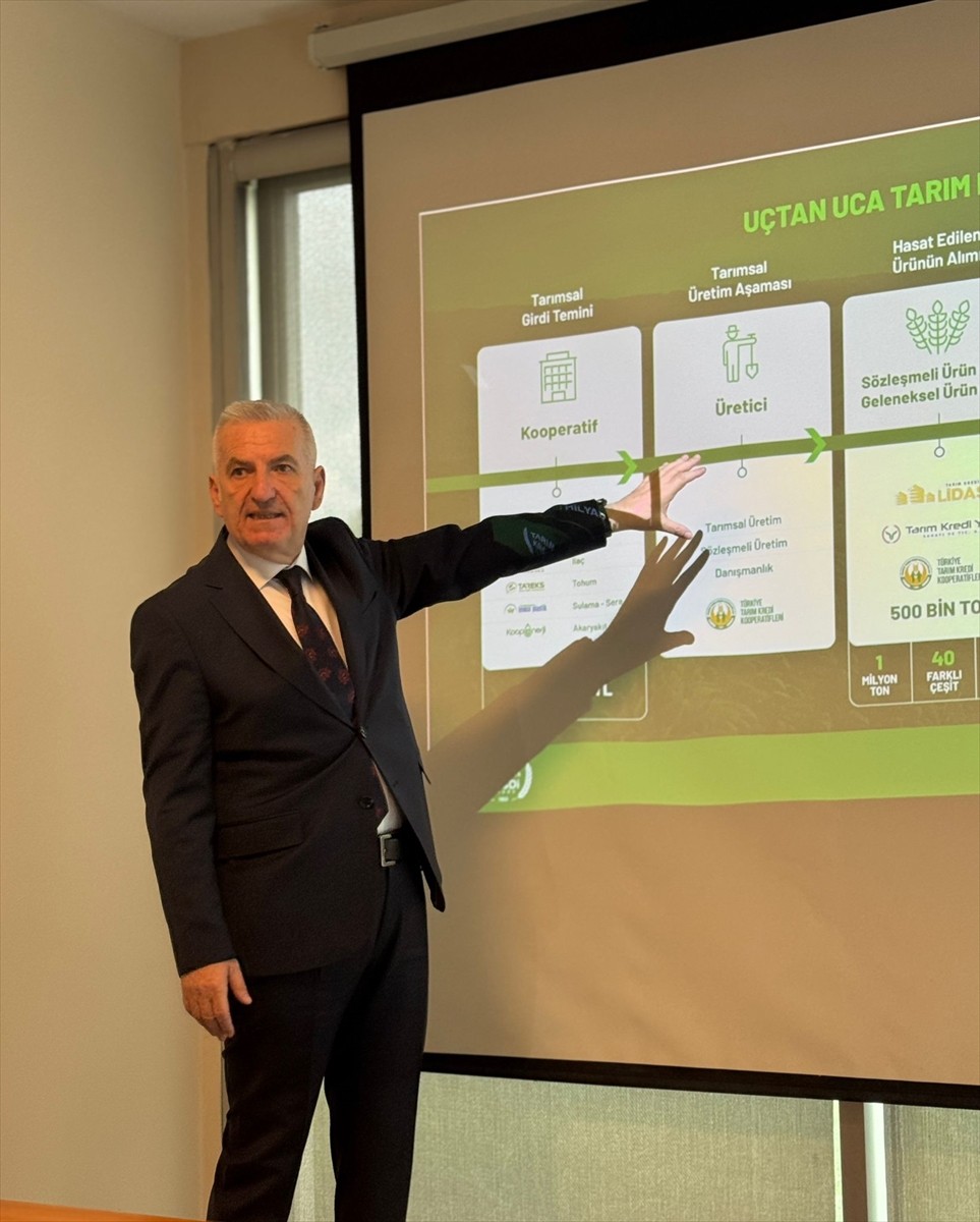 TK KOOP Genel Müdürü Varol Halepli, genel müdürlükte basın mensuplarına yaptığı açıklamada...