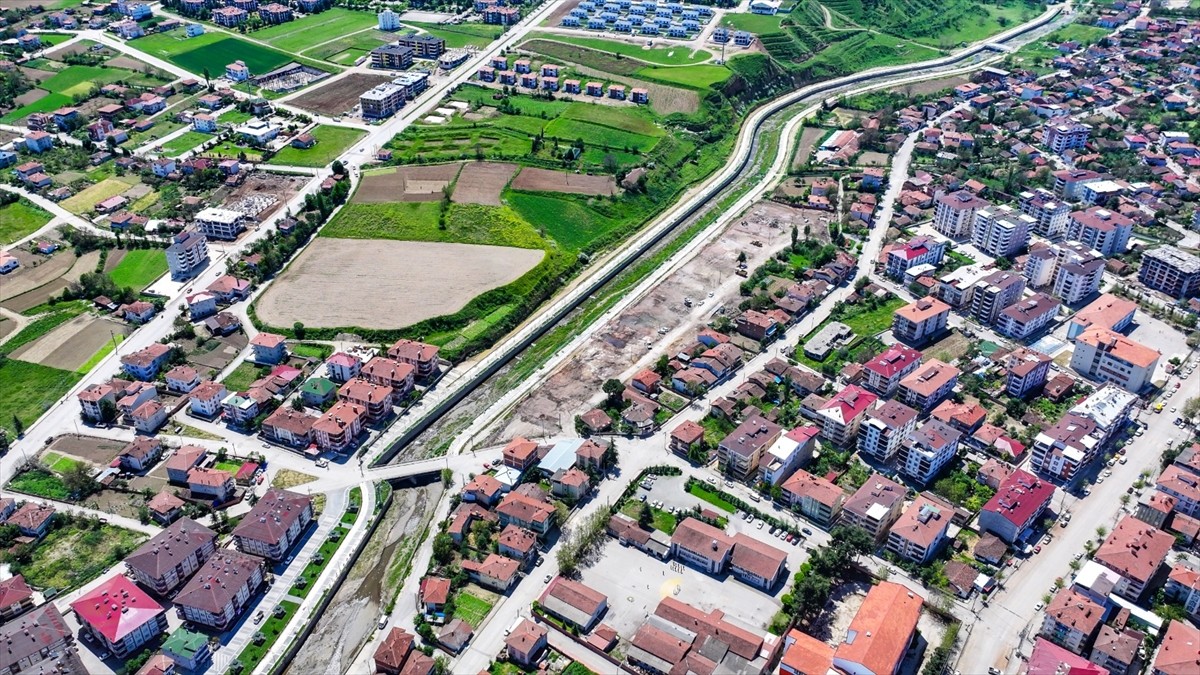 Tokat'ın Erbaa ilçesinde bulunan eski Oduncular Sitesi'nin bulunduğu alana 200 konut yapılacağı...